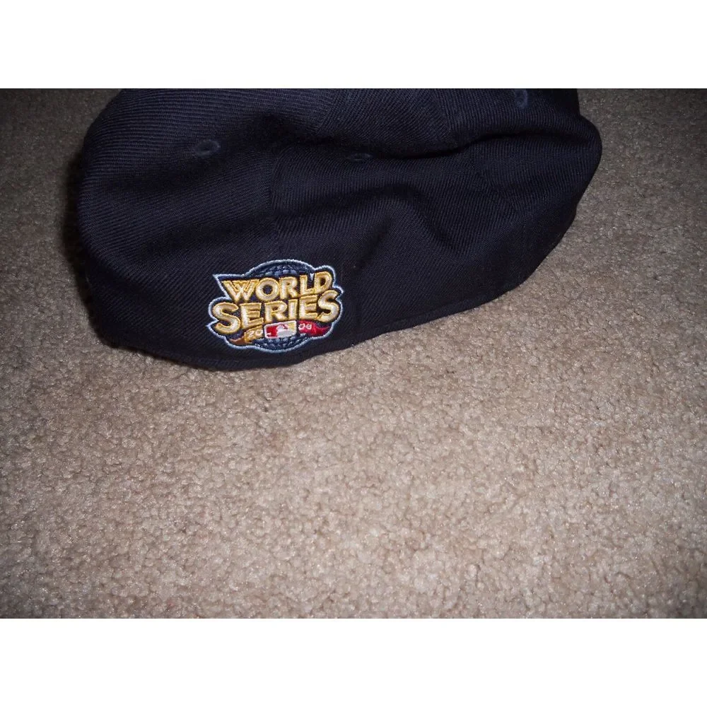 NEW YORK YANKEES 2009 WORLD SERIES fitted CAP HAT NEW ERA 7 3/8